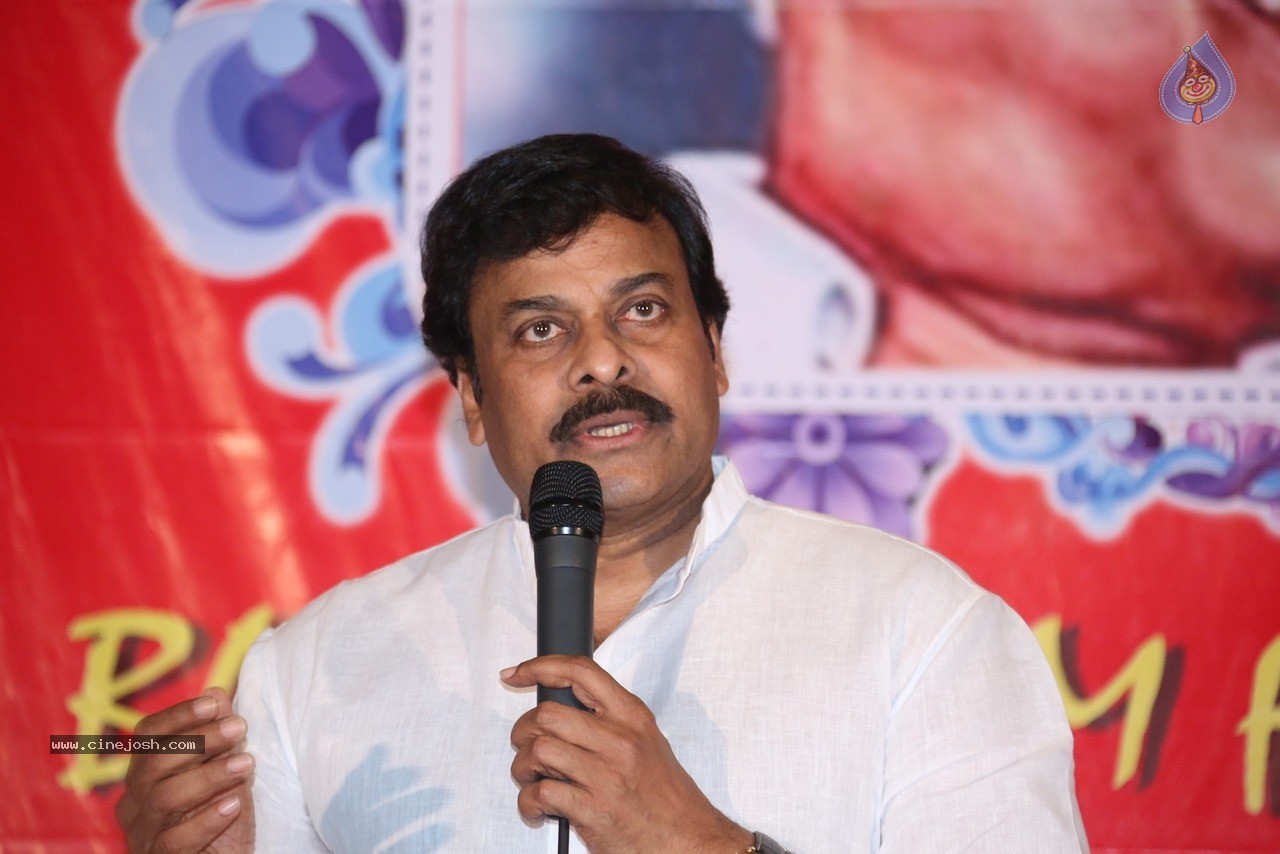 Chiranjeevi at Bapu's Film Festival 2014 - 144 / 304 photos