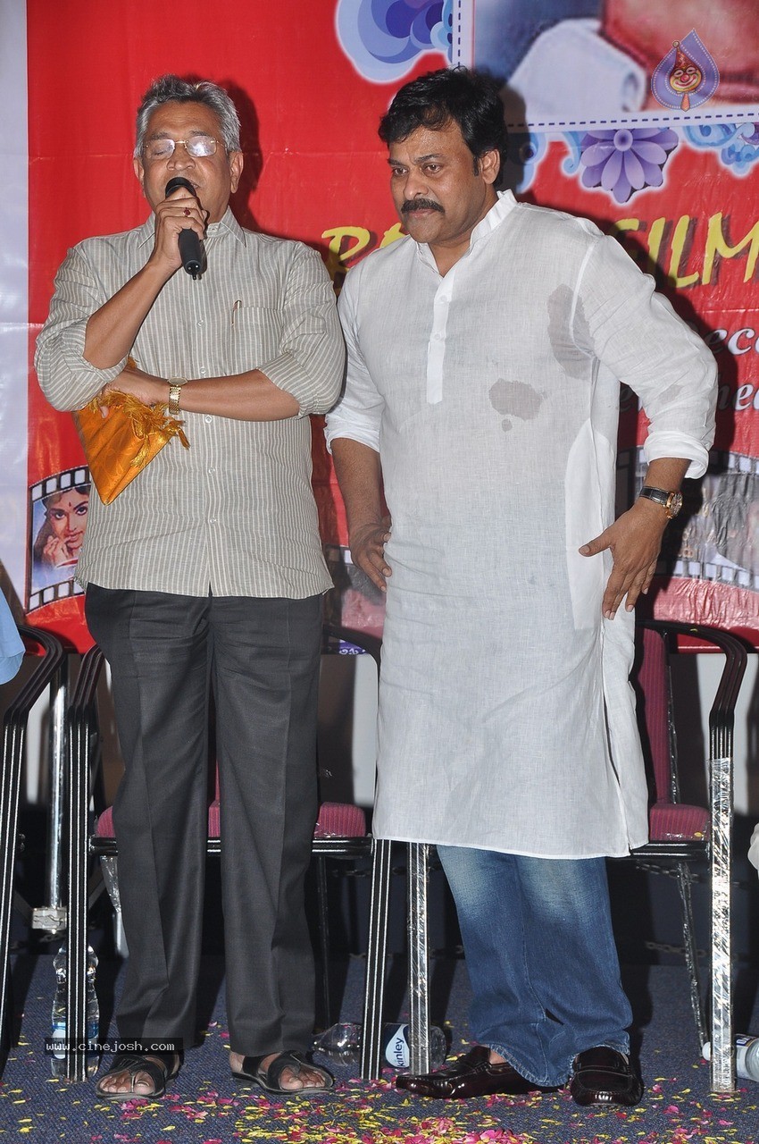 Chiranjeevi at Bapu's Film Festival 2014 - 169 / 304 photos