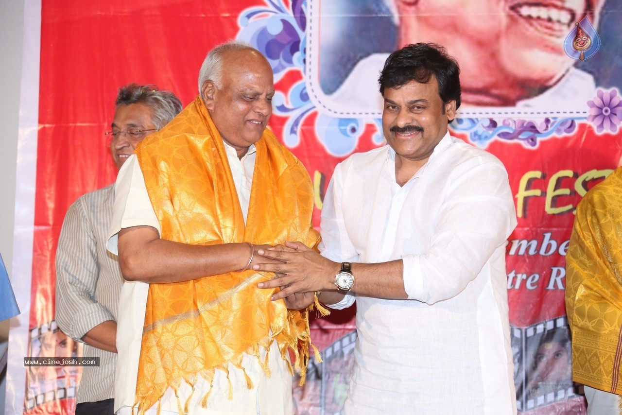 Chiranjeevi at Bapu's Film Festival 2014 - 235 / 304 photos