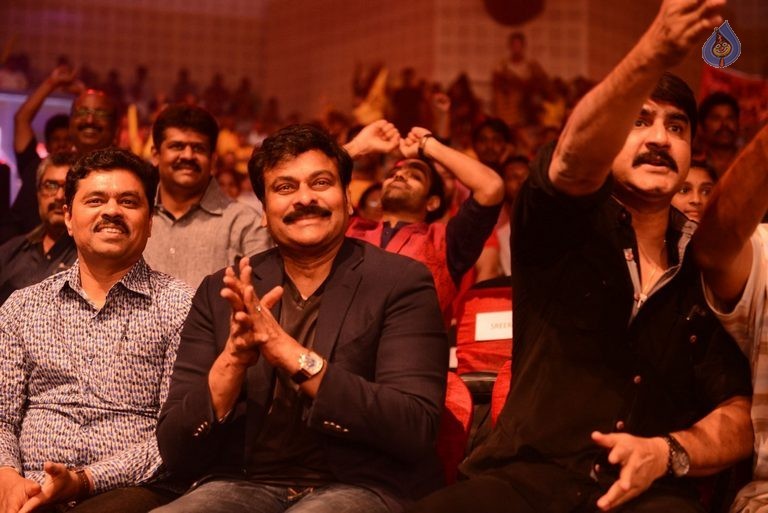 Chiru at PRO Kabaddi Match - 50 / 78 photos