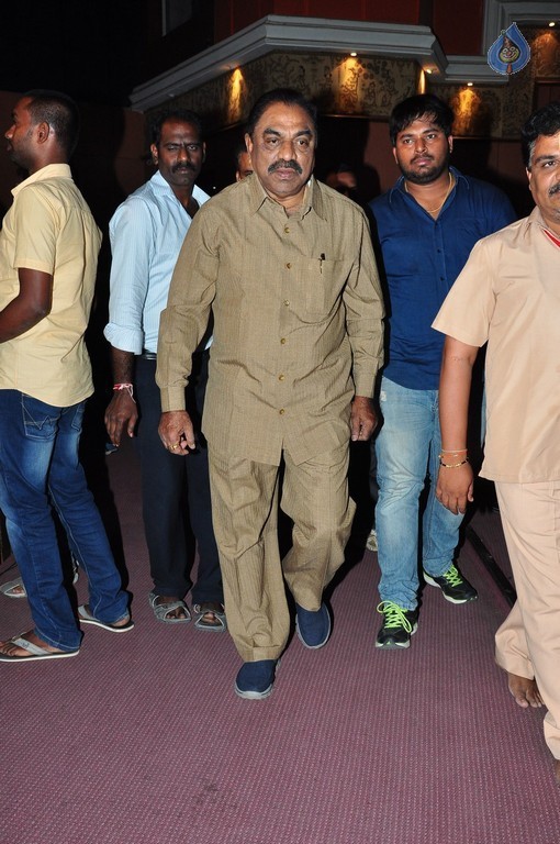 Chiranjeevi Birthday 2016 Celebrations 3 - 21 / 42 photos