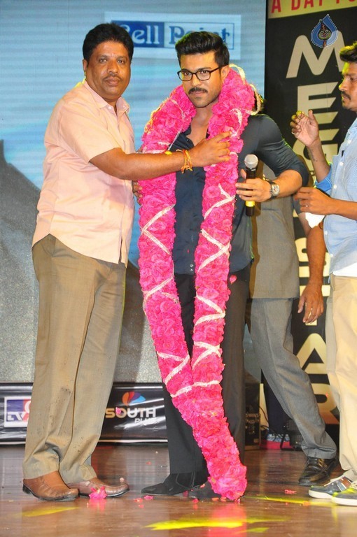Chiranjeevi Birthday 2016 Celebrations 4 - 40 / 63 photos