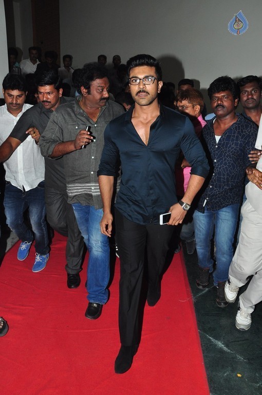 Chiranjeevi Birthday 2016 Celebrations 5 - 21 / 62 photos