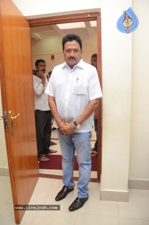Chiranjeevi Birthday Celebrations at Shilpakala Vedika 01 - 13 / 28 photos