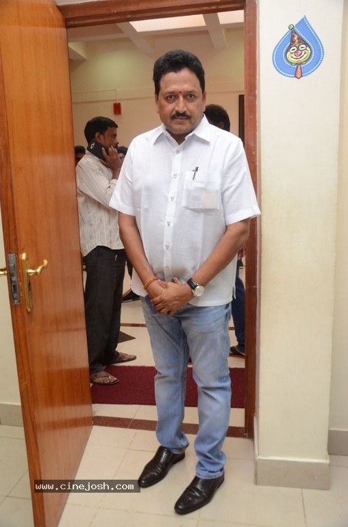 Chiranjeevi Birthday Celebrations at Shilpakala Vedika 01 - 16 / 28 photos