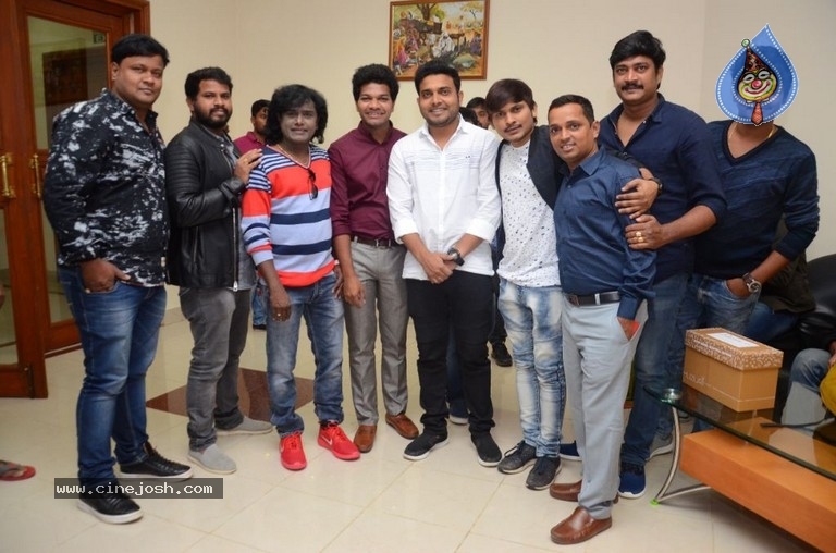 Chiranjeevi Birthday Celebrations at Shilpakala Vedika 01 - 17 / 28 photos