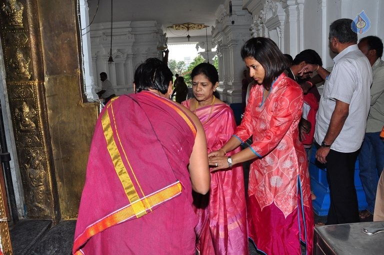 Chiranjeevi Family at Film Nagar Hanuman Temple - 19 / 42 photos