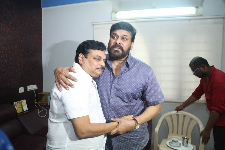 Chiranjeevi Pays Tribute To B Jaya - 17 / 21 photos
