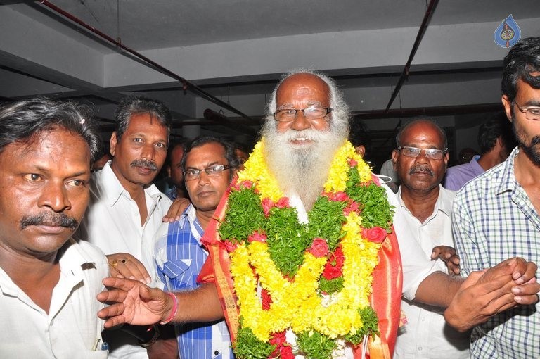Chitrapuri Colony Election Winners Celebrations - 1 / 42 photos