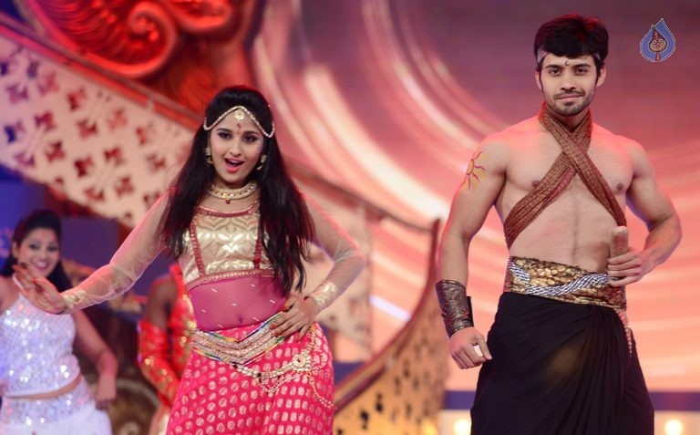 Cine MAA Awards 2015 Photos 1 - 80 / 86 photos