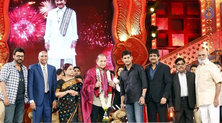 Cine MAA Awards 2015 Photos 1 - 84 / 86 photos
