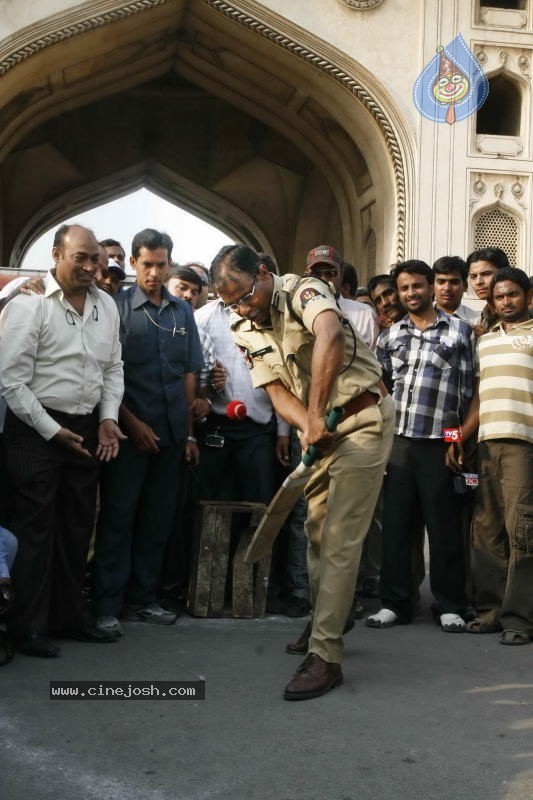 Commissioner AK . Khan Plays Cricket in Old City  - 48 / 58 photos