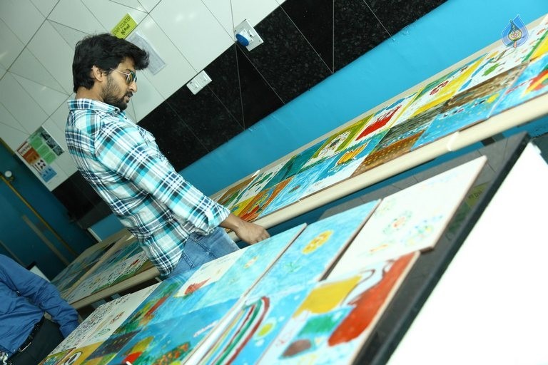 Continental Children Paintathon Event - 17 / 34 photos