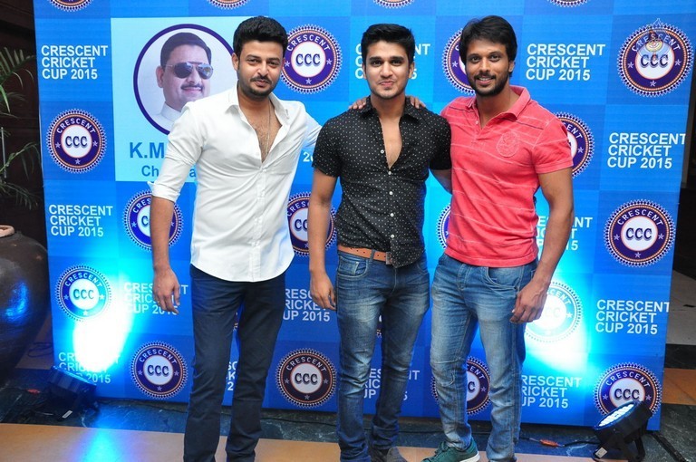 Crescent Cricket Cup 2015 Curtain Raiser Event - 22 / 49 photos