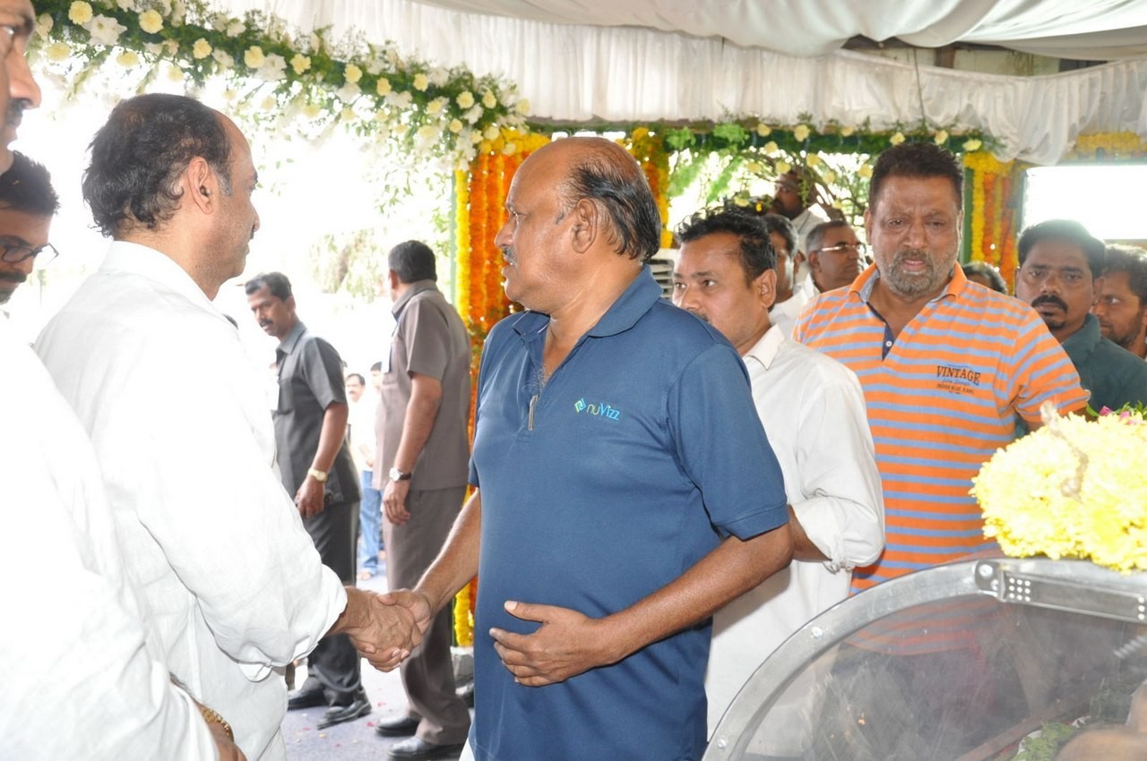 D Ramanaidu Anthima Yatra 01 - 66 / 171 photos
