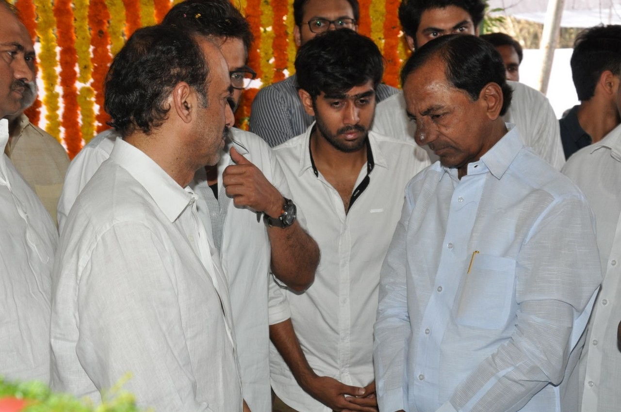 D Ramanaidu Anthima Yatra 01 - 87 / 171 photos