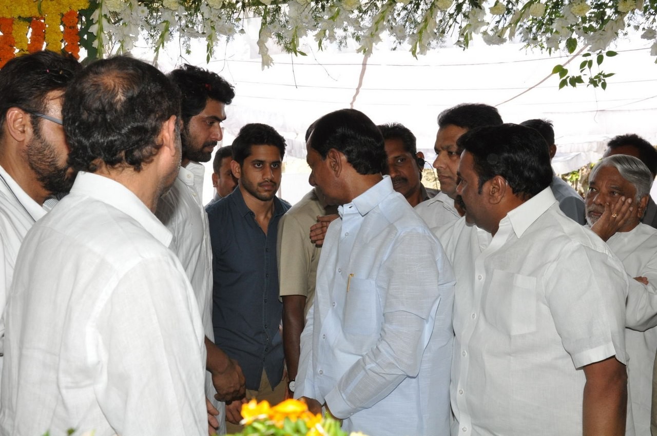 D Ramanaidu Anthima Yatra 01 - 88 / 171 photos