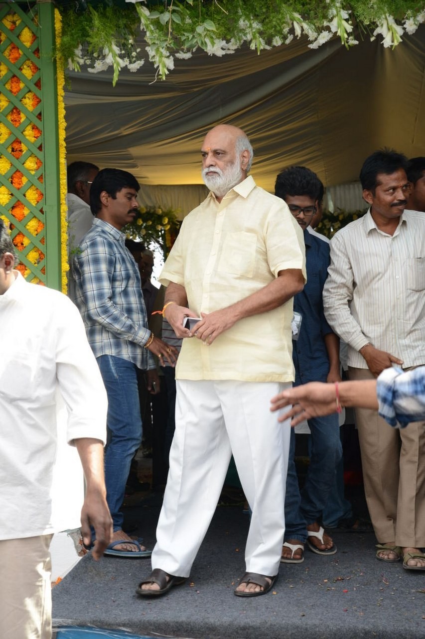 D Ramanaidu Anthima Yatra 01 - 108 / 171 photos