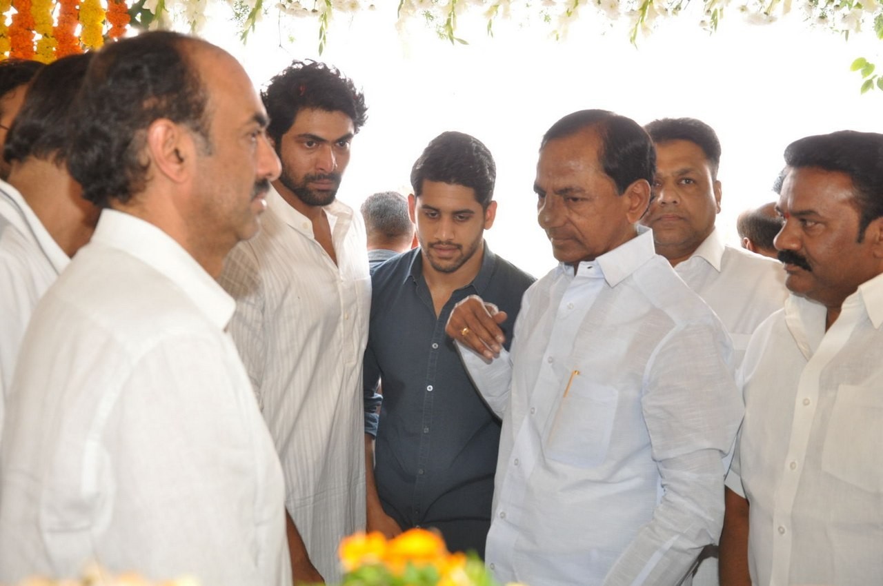 D Ramanaidu Anthima Yatra 01 - 125 / 171 photos