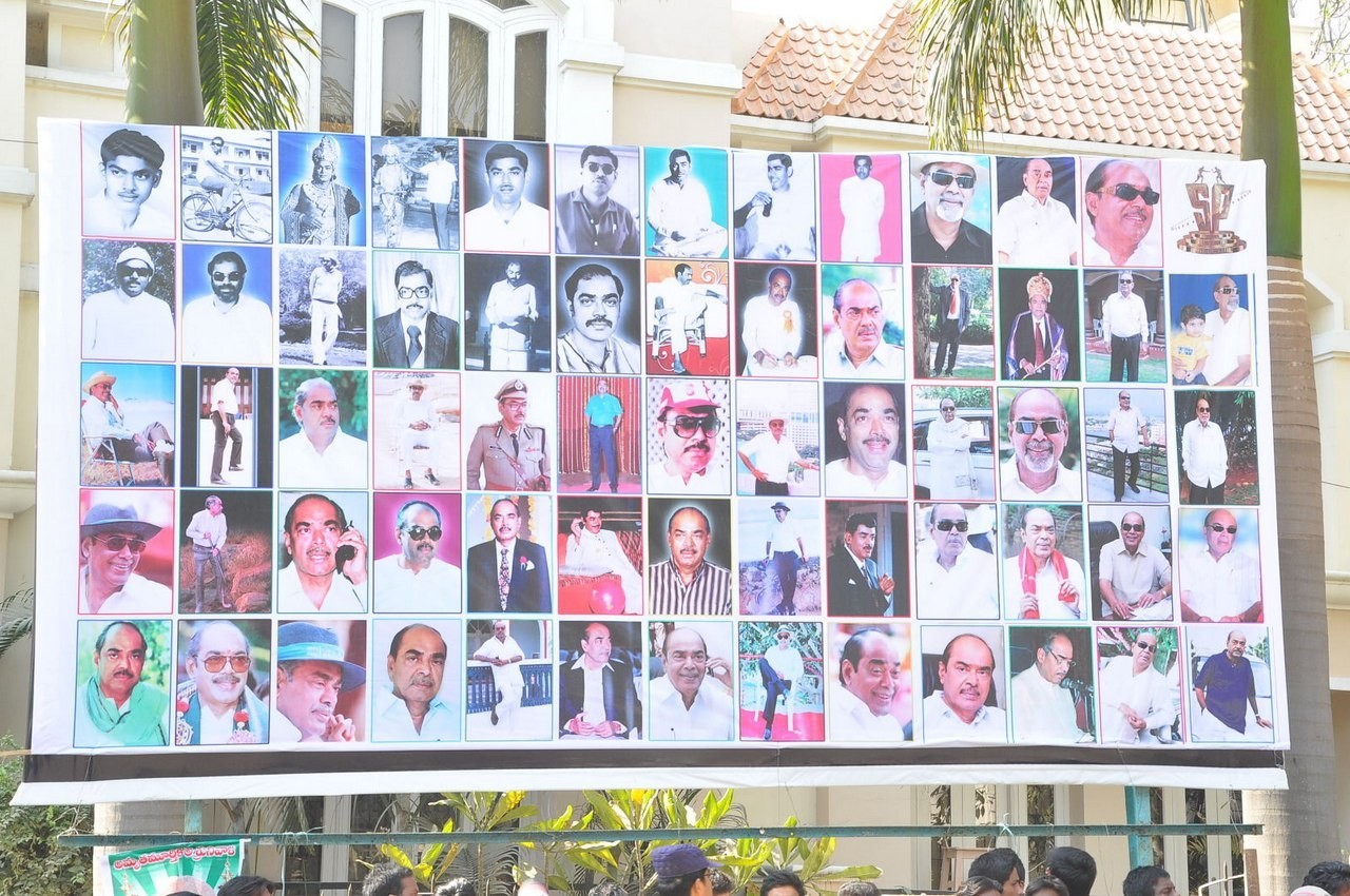 D Ramanaidu Anthima Yatra 01 - 142 / 171 photos