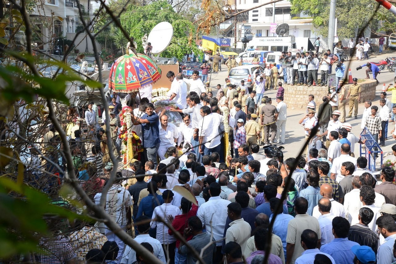 D Ramanaidu Anthima Yatra 02 - 45 / 171 photos