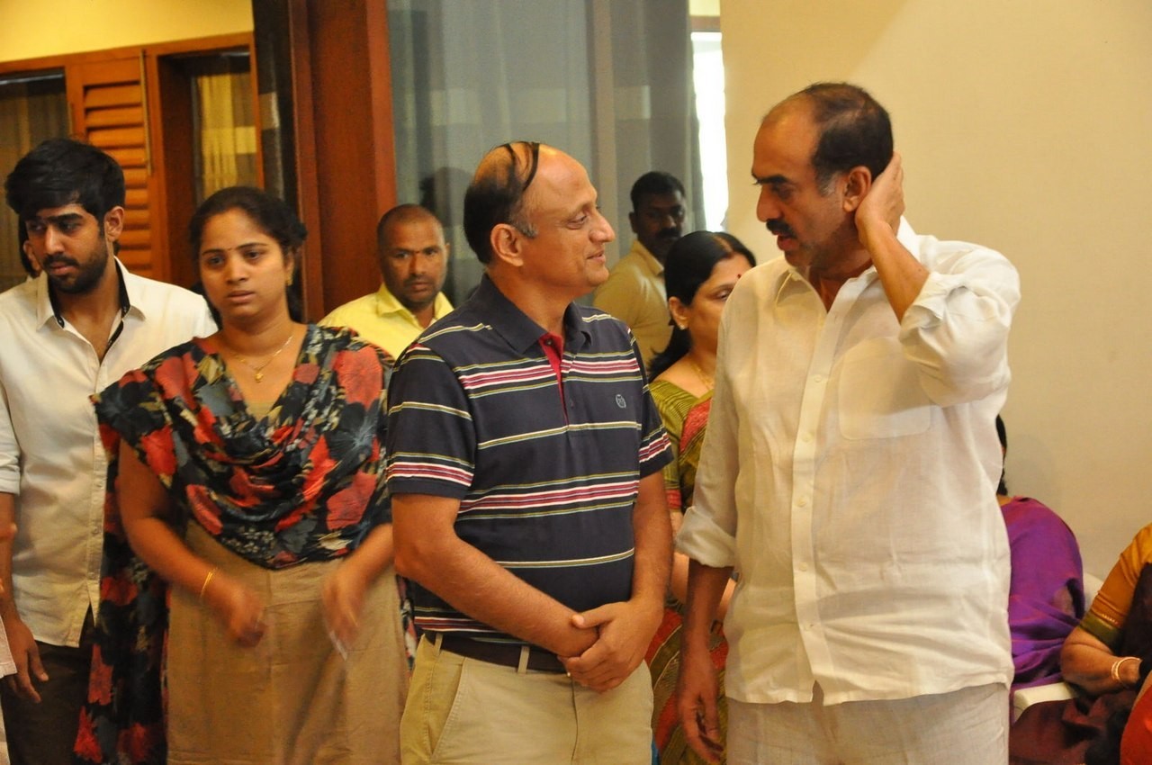 D Ramanaidu Anthima Yatra 02 - 48 / 171 photos