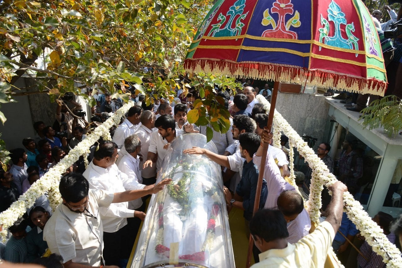 D Ramanaidu Anthima Yatra 02 - 50 / 171 photos