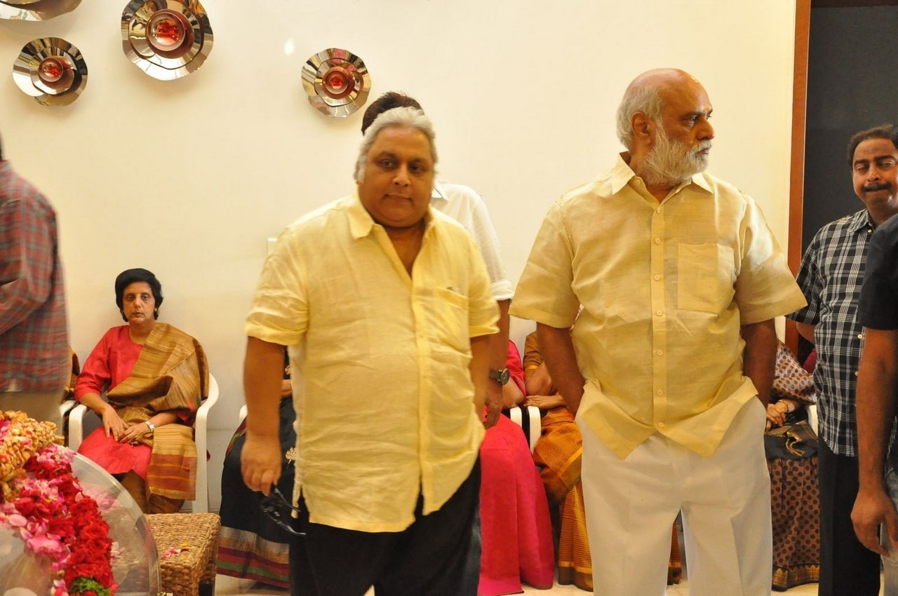 D Ramanaidu Anthima Yatra 02 - 88 / 171 photos