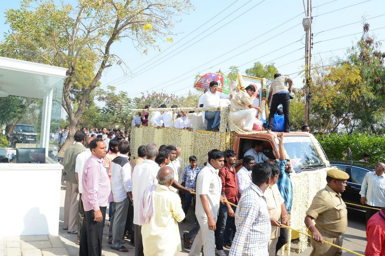 D Ramanaidu Anthima Yatra 02 - 99 / 171 photos