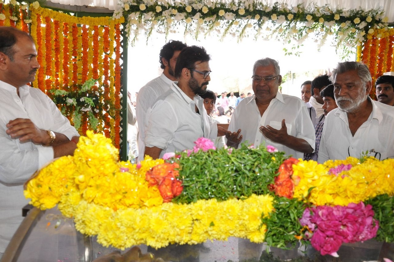 D Ramanaidu Anthima Yatra 03 - 87 / 282 photos