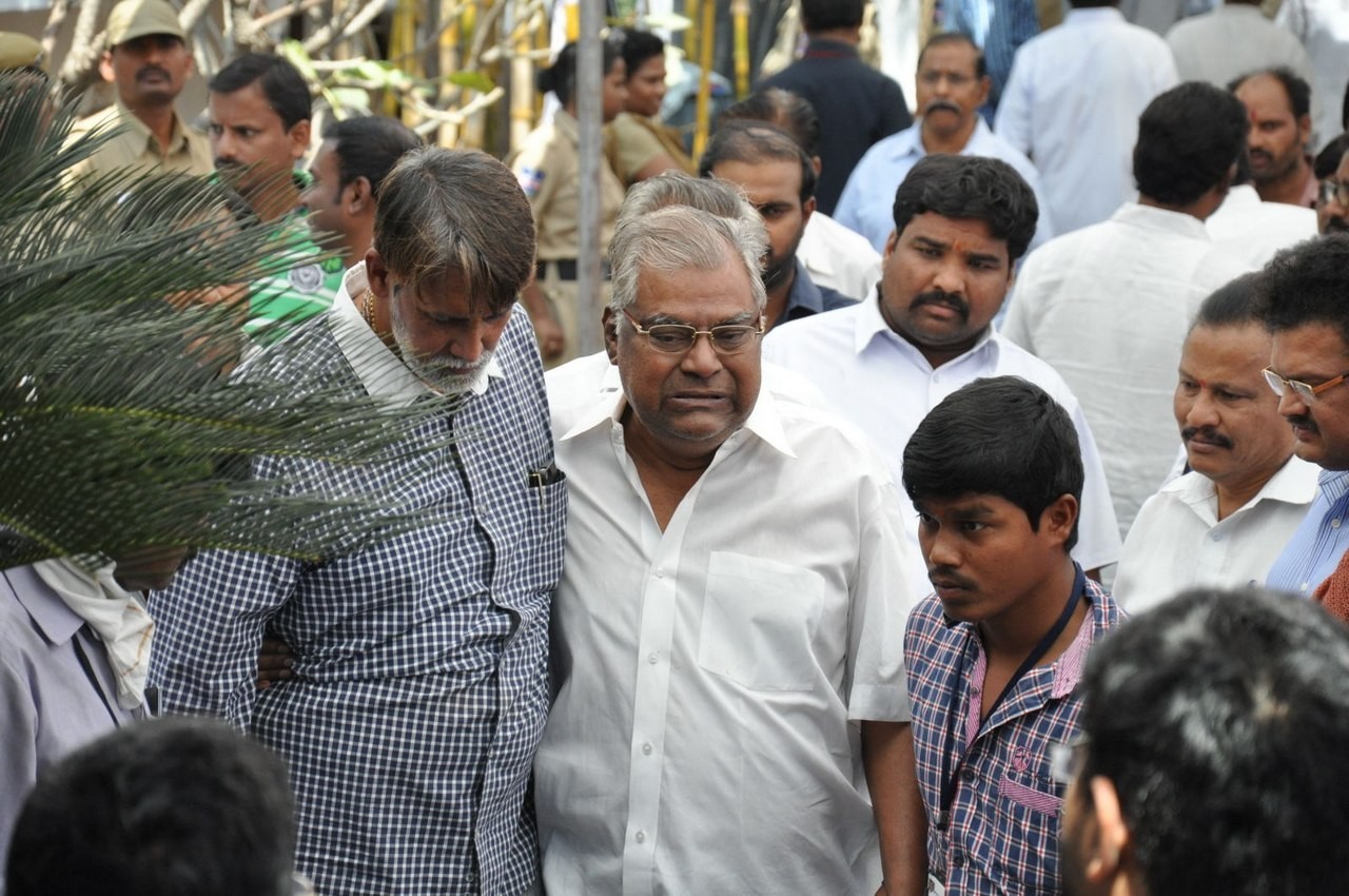 D Ramanaidu Anthima Yatra 03 - 118 / 282 photos