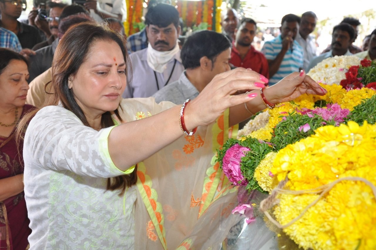 D Ramanaidu Anthima Yatra 03 - 119 / 282 photos