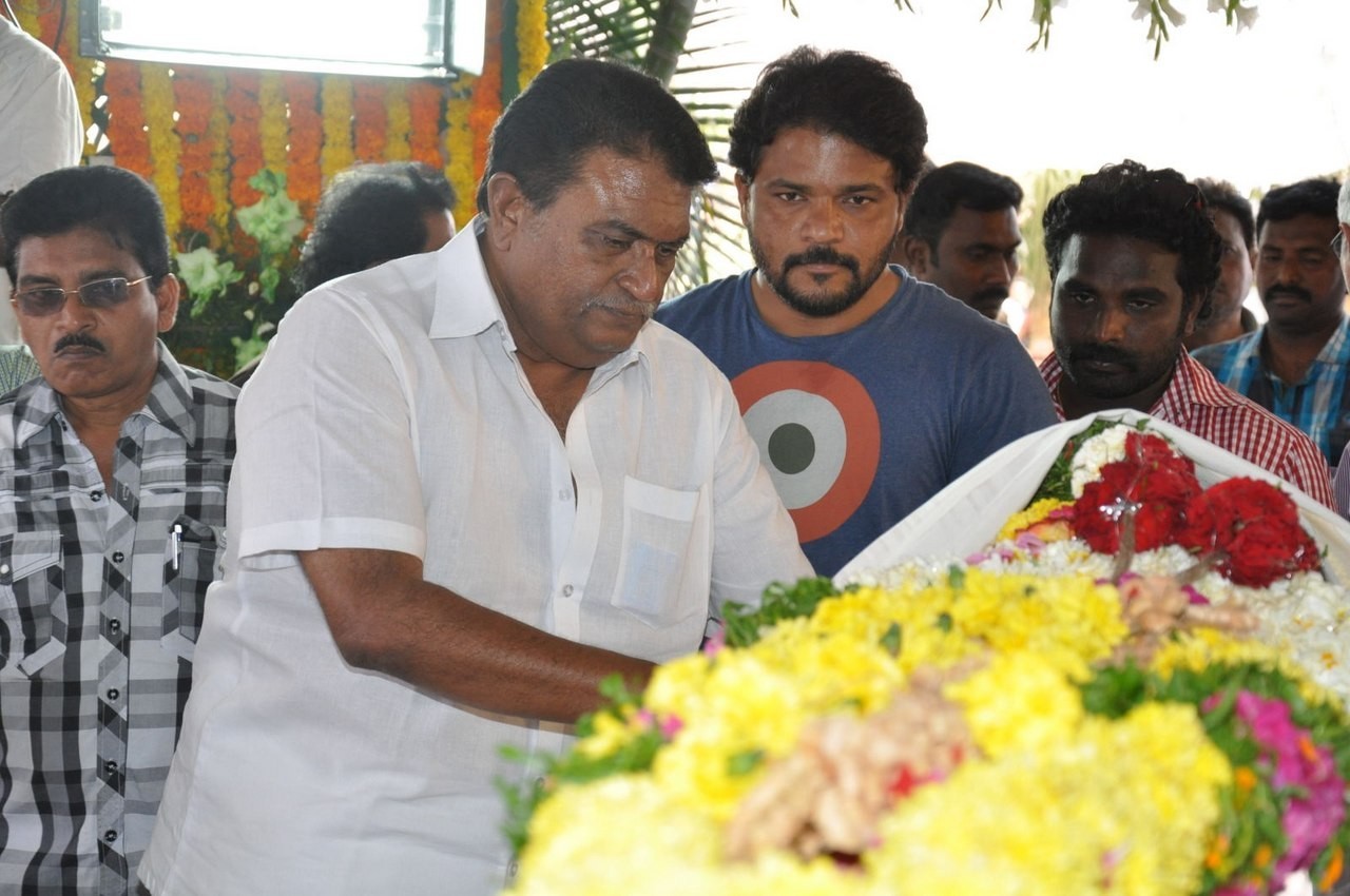 D Ramanaidu Anthima Yatra 03 - 158 / 282 photos