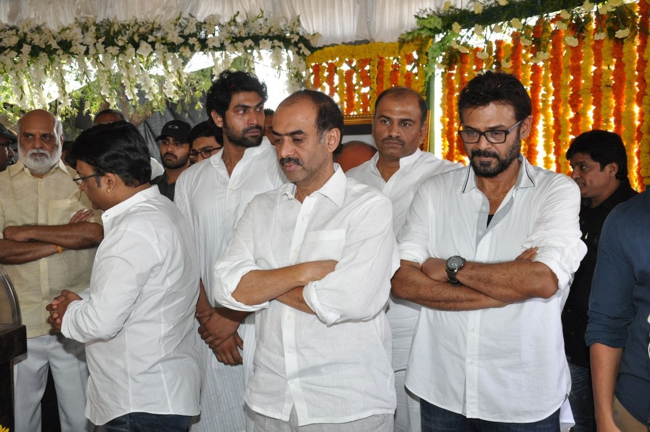 D Ramanaidu Anthima Yatra 04 - 23 / 234 photos