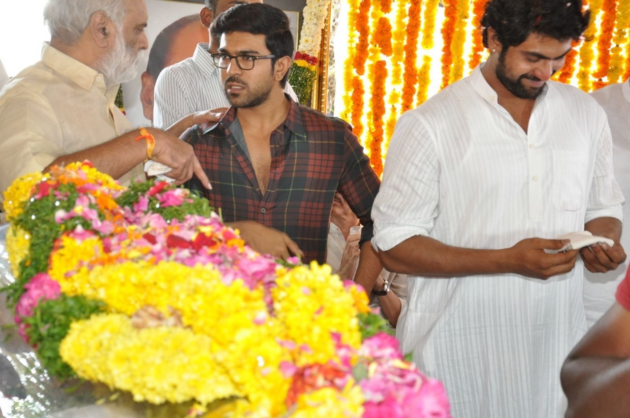 D Ramanaidu Anthima Yatra 04 - 37 / 234 photos