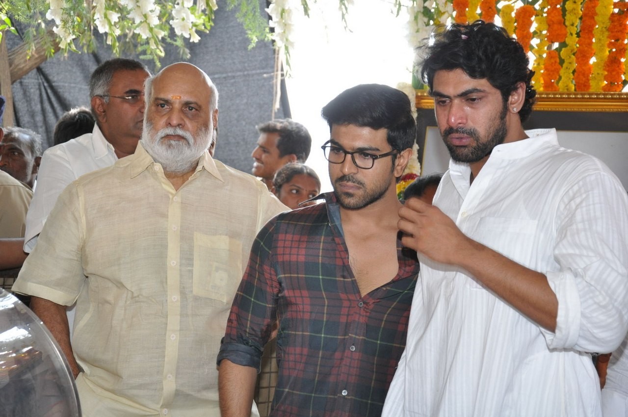 D Ramanaidu Anthima Yatra 04 - 89 / 234 photos
