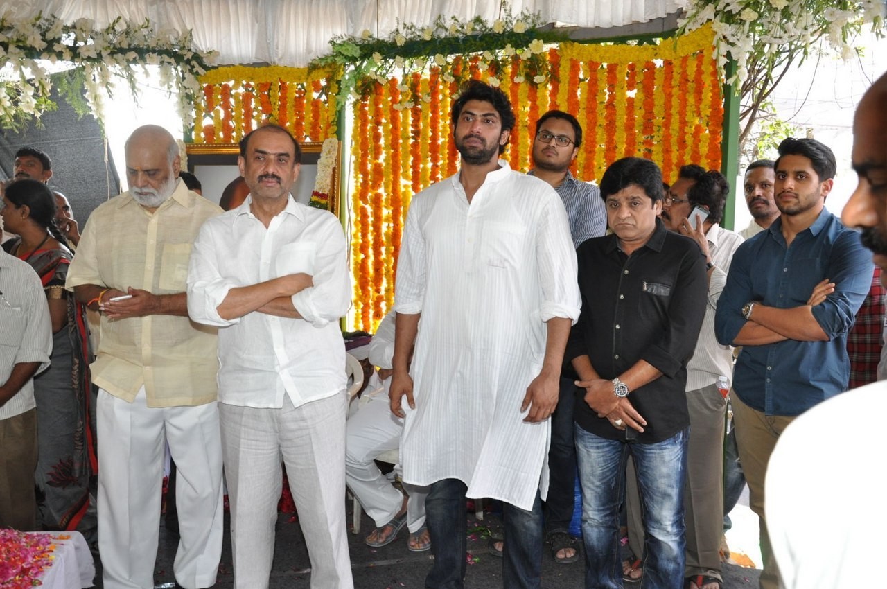 D Ramanaidu Anthima Yatra 04 - 157 / 234 photos