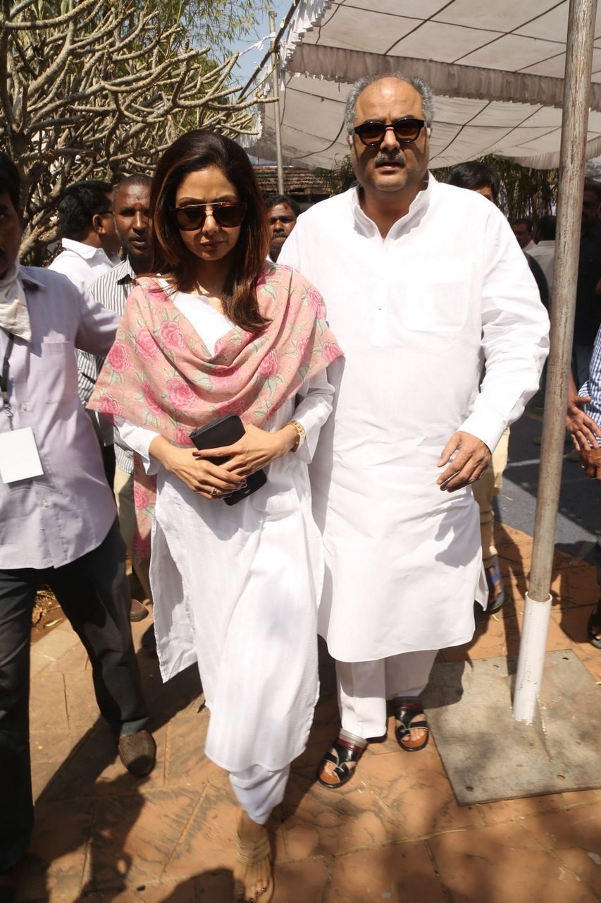 D Ramanaidu Anthima Yatra 05 - 7 / 110 photos