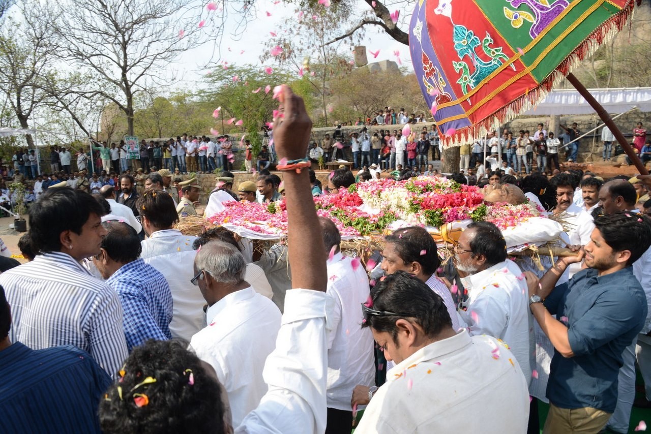 D Ramanaidu Anthima Yatra 06 - 68 / 141 photos