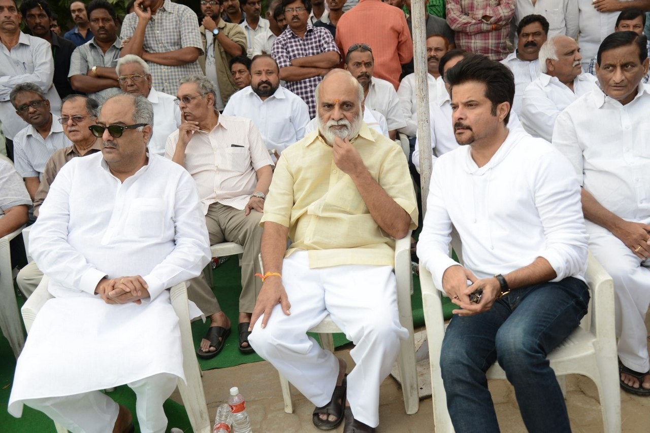 D Ramanaidu Anthima Yatra 06 - 96 / 141 photos
