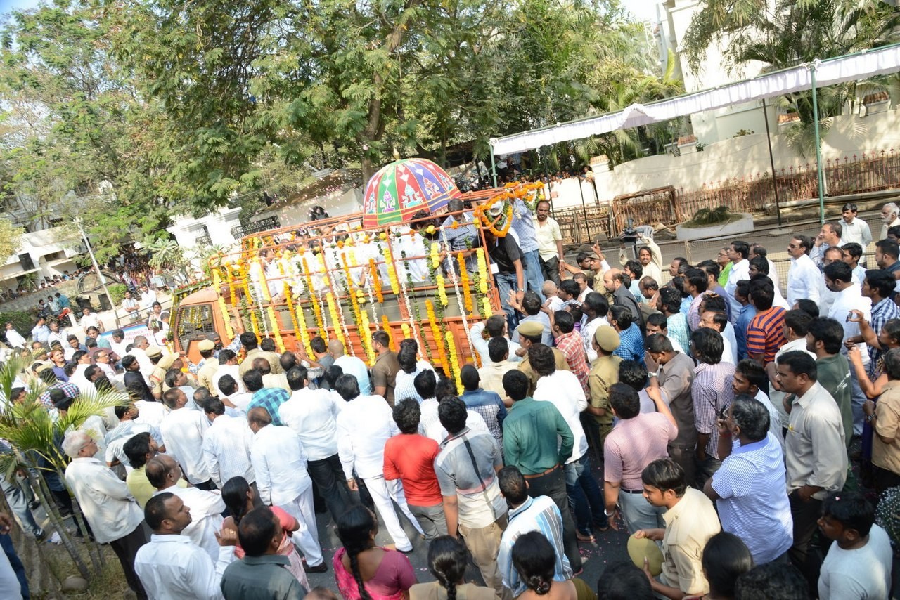 D Ramanaidu Anthima Yatra 06 - 141 / 141 photos