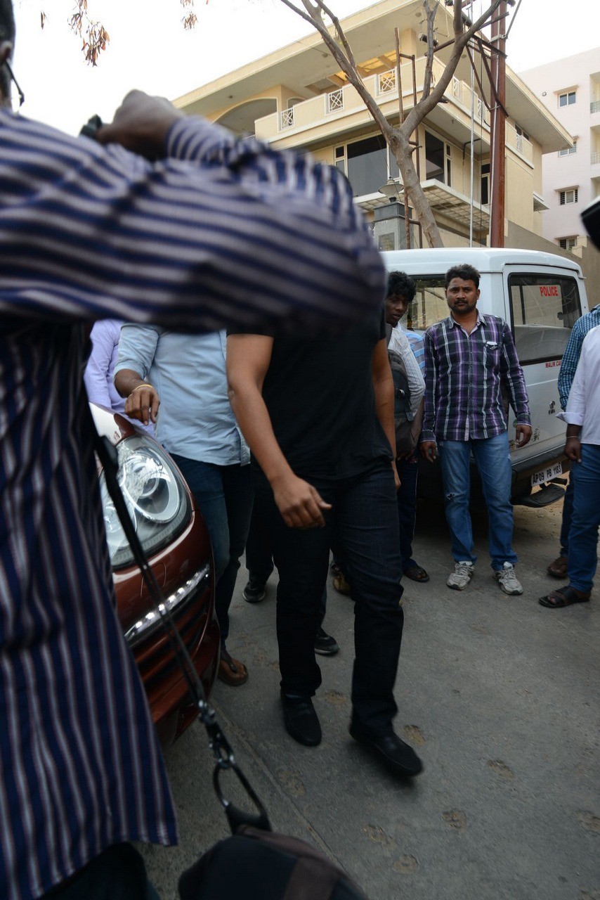 D Ramanaidu Condolences Photos 01 - 11 / 162 photos