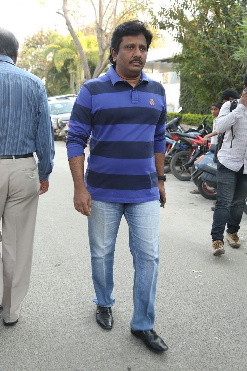 D Ramanaidu Condolences Photos 01 - 26 / 162 photos