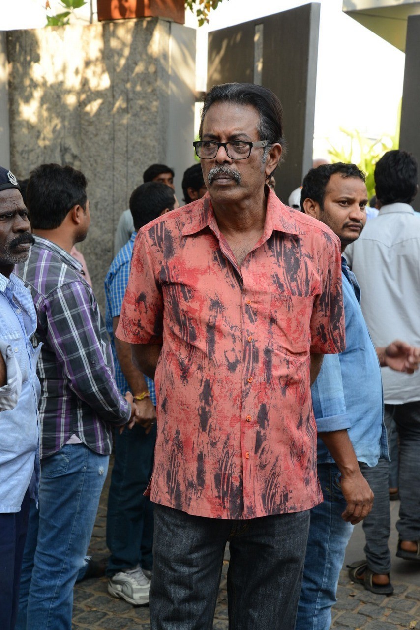 D Ramanaidu Condolences Photos 01 - 104 / 162 photos