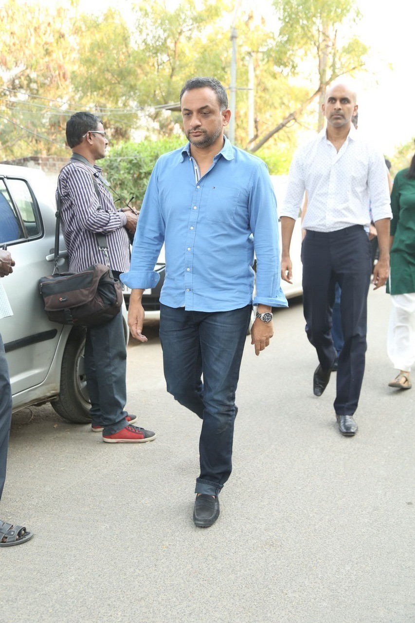 D Ramanaidu Condolences Photos 01 - 111 / 162 photos