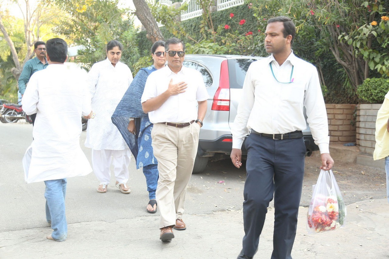 D Ramanaidu Condolences Photos 01 - 142 / 162 photos