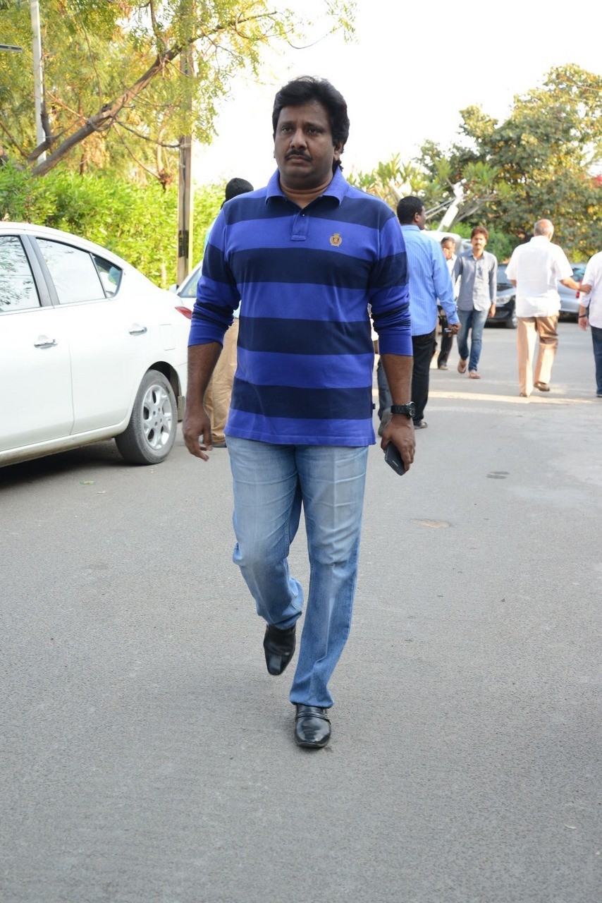 D Ramanaidu Condolences Photos 01 - 151 / 162 photos