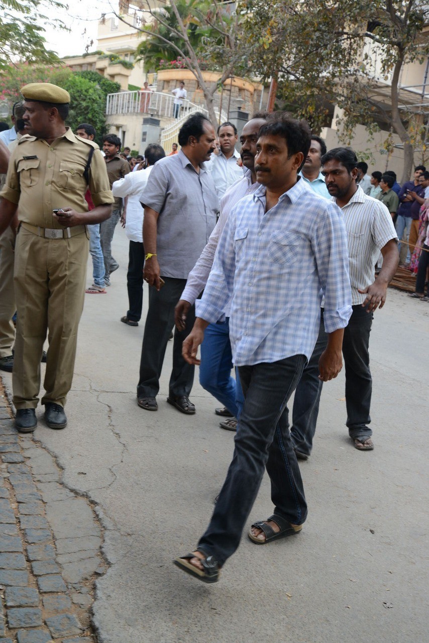 D Ramanaidu Condolences Photos 02 - 2 / 107 photos