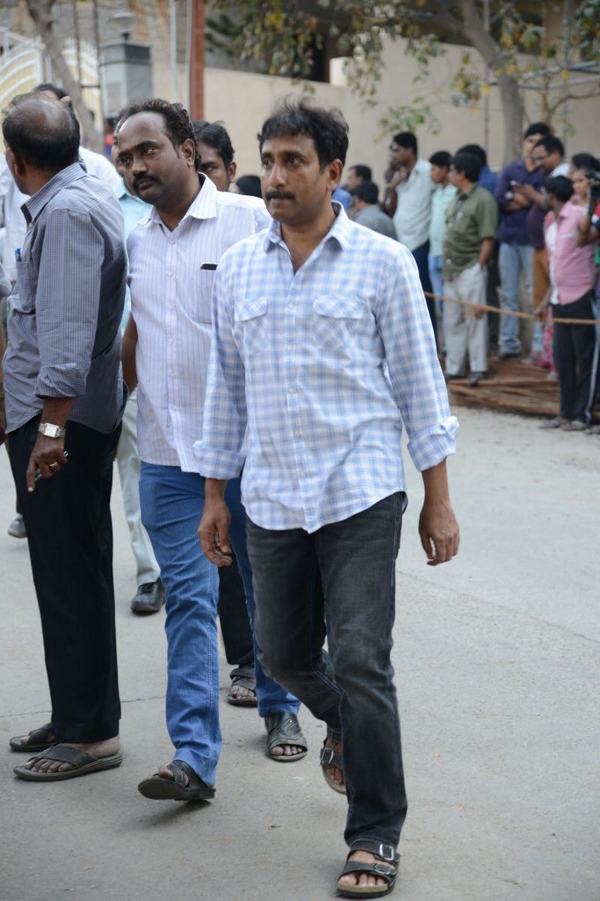 D Ramanaidu Condolences Photos 03 - 4 / 210 photos