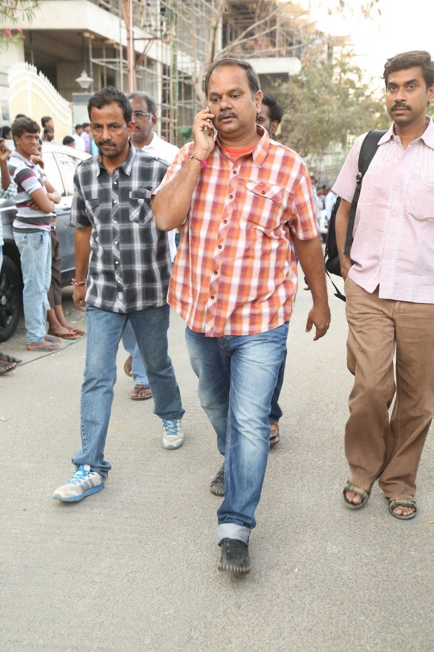 D Ramanaidu Condolences Photos 03 - 78 / 210 photos